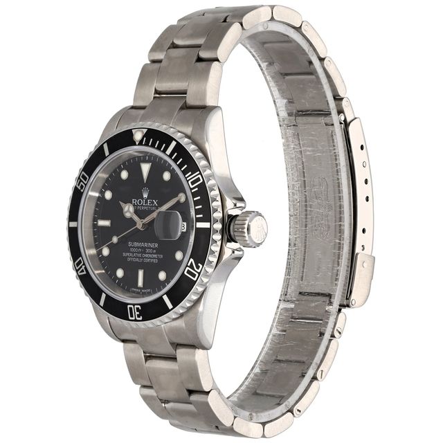 Rolex Submariner 16610 Image 2